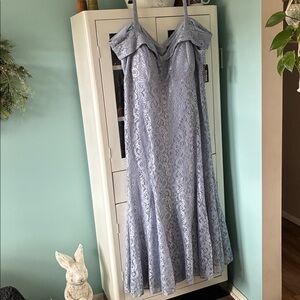 R&M Richard’s sz 22W Elegant Lace Off-Shoulder Dress formal NWT